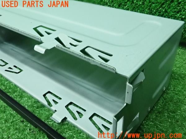 3UPJ=9229350604]ルノー ルーテシア R.S.(RF4C)オーディオ取付キット 1DIN 中古_4
