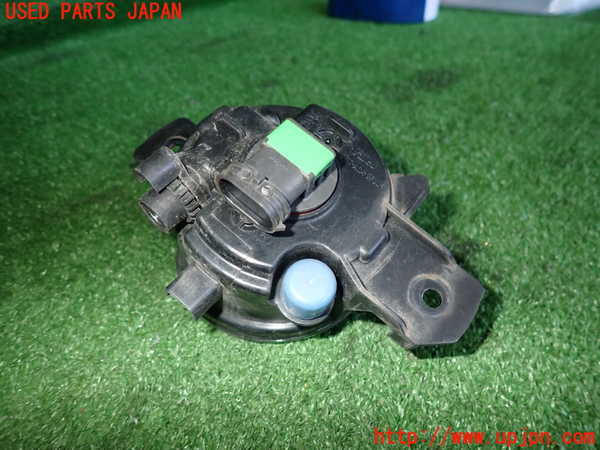 2UPJ-9229351180]ルノー・ルーテシア(RF4C)右フォグ 中古_2
