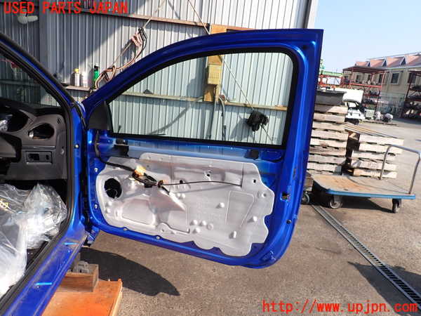2UPJ-9229351230]ルノー・ルーテシア(RF4C)右前ドア (43R-009007 M40) 中古_4