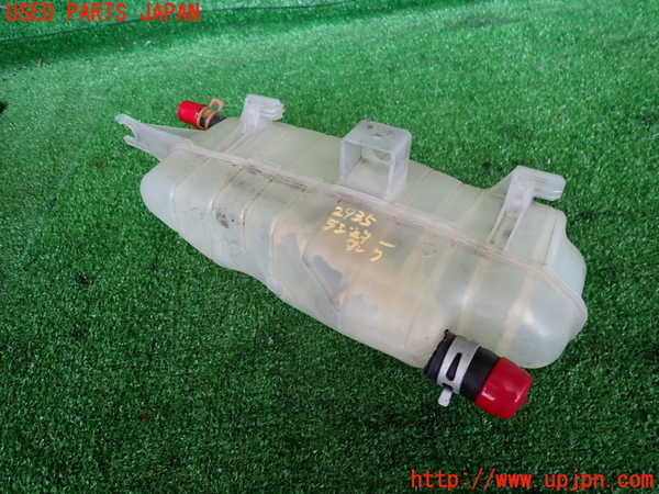 2UPJ-9229352410]ルノー・ルーテシア(RF4C)ラジエータータンク 中古_2