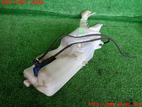2UPJ-9229356791]ルノー・ルーテシア(RF4C)ウォッシャータンク1 中古_2