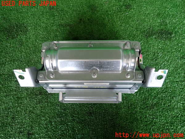 2UPJ-9229357870]ルノー・ルーテシア(RF4C)助手席側エアバッグカバー 中古_3