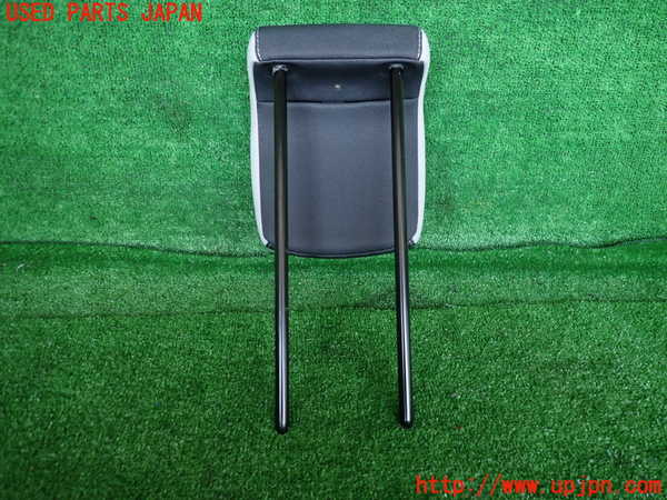 2UPJ-9229357150]ルノー・ルーテシア(RF4C)右2列目ヘッドレスト 中古_2