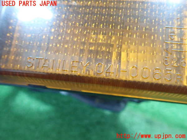 1UPJ-9229361160]ピアッツァ(JR120)右ウィンカーレンズ 中古_3