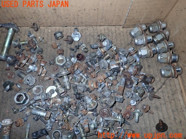 3UPJ=9229380720]スープラ GTツインターボ(GA70)ネジ・ナット・ステー類 セット ジャンク_4