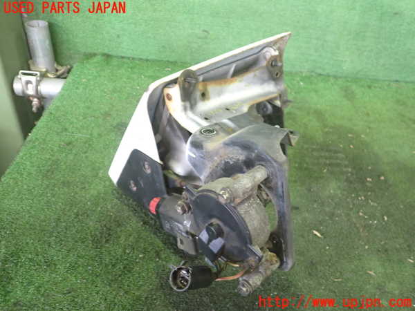 2UPJ-9229381130]スープラ(GA70)右ヘッドライト ハロゲン 中古_4