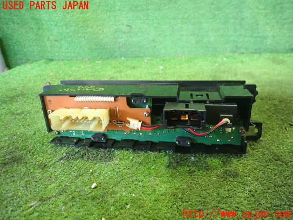 2UPJ-9229386066]スープラ(GA70)エアコンスイッチ1 中古_2