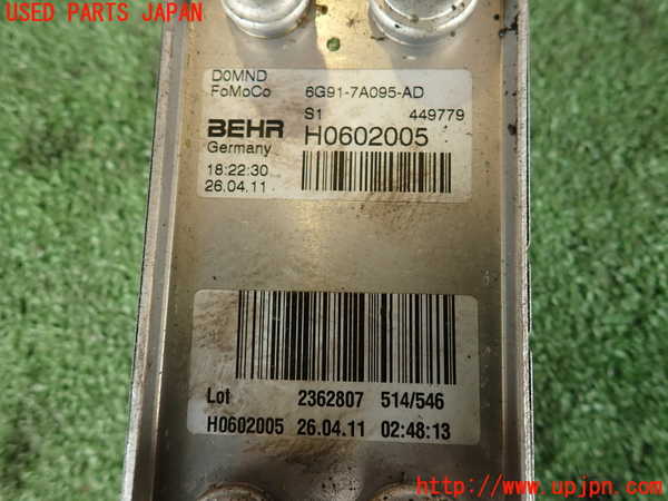 2UPJ-9229392481]ボルボ・XC60(DB4204TXC)オイルクーラー1 中古_3