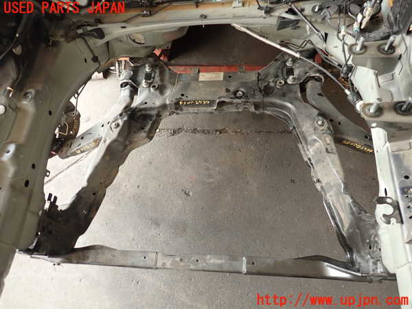 2UPJ-9229395285]ボルボ・XC60(DB4204TXC)フロントメンバー 中古_2