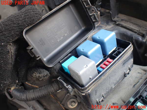 1UPJ-9229406742]レクサス・RX450h(GYL10W)ヒューズボックス2 中古_2
