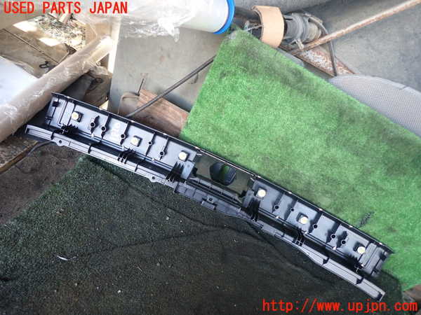 1UPJ-9229407773]レクサス・RX450h(GYL10W)ラゲッジトレイ3 中古_2