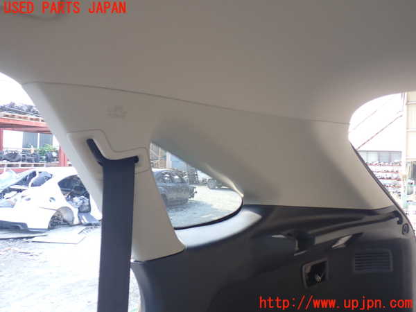 1UPJ-9229407675]レクサス・RX450h(GYL10W)右リアピラートリム 中古_2