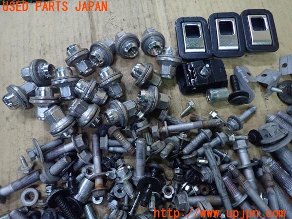 3UPJ=9229410720]レクサス LS460(USF40)ネジ・ナット・ステー類 セット ジャンク_2