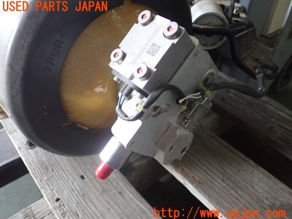 3UPJ=9229430114]MIRAI(ミライ) Z (JPD20)純正 ハイドロジェンタンク② 水素タンク ボンベ 燃料 センター側 中古_3
