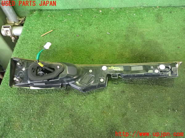 2UPJ-9229431550]MIRAI(ミライ)(JPD20)右リアフィニッシャー 中古_2