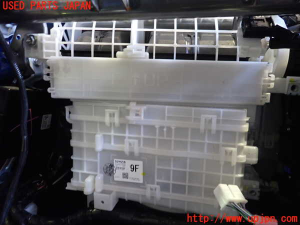 2UPJ-9229436081]MIRAI(ミライ)(JPD20)エバポレーター1 中古_4