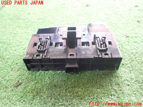 2UPJ-9229436306]MIRAI(ミライ)(JPD20)スイッチ1 (ODO TRIP) 中古_2