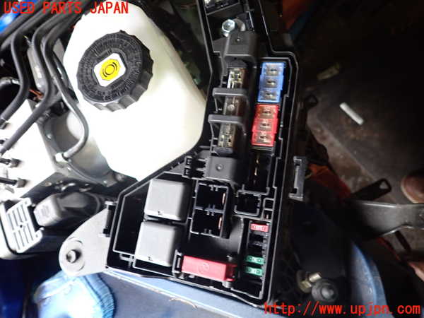 2UPJ-9229436743]MIRAI(ミライ)(JPD20)ヒューズボックス3 中古_3