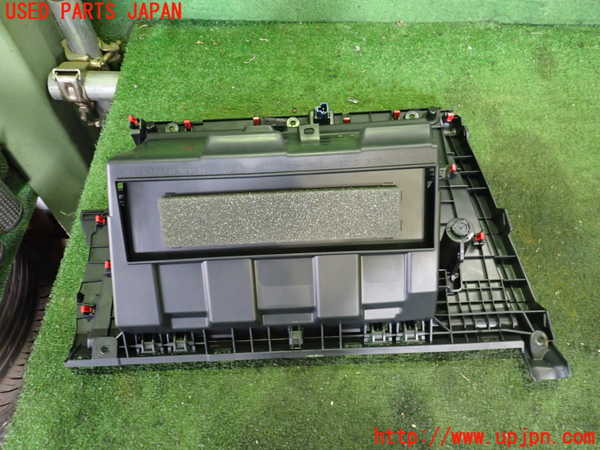 2UPJ-9229437516]MIRAI(ミライ)(JPD20)グローブボックス1 中古_3