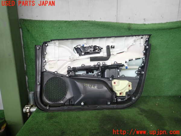 2UPJ-9229431264]MIRAI(ミライ)(JPD20)左前ドア内張り 中古_3