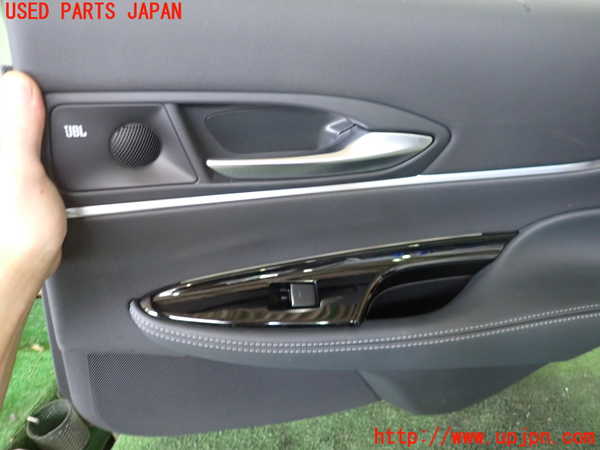 2UPJ-9229431294]MIRAI(ミライ)(JPD20)右後ドア内張り 中古_2