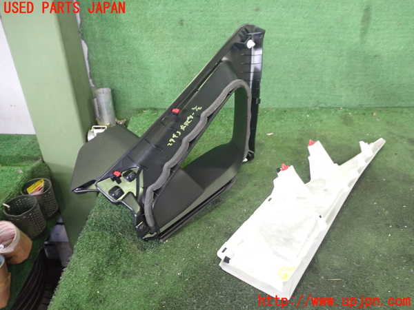 2UPJ-9229437675]MIRAI(ミライ)(JPD20)右リアピラートリム 中古_2