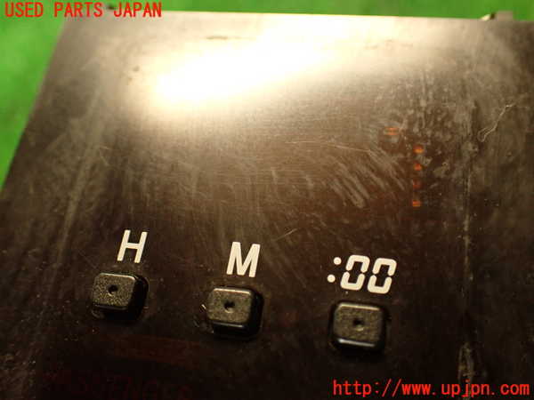 2UPJ-9229447850]ハイエースワゴン100系(KZH106W)時計 中古_2