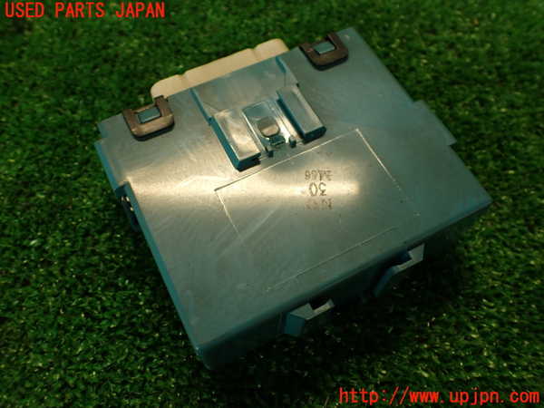 2UPJ-9229446147]ハイエースワゴン100系(KZH106W)コンピューター2 (85921-26012) 中古_2
