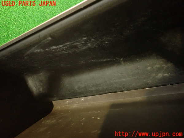 2UPJ-9229447516]ハイエースワゴン100系(KZH106W)グローブボックス1 中古_4