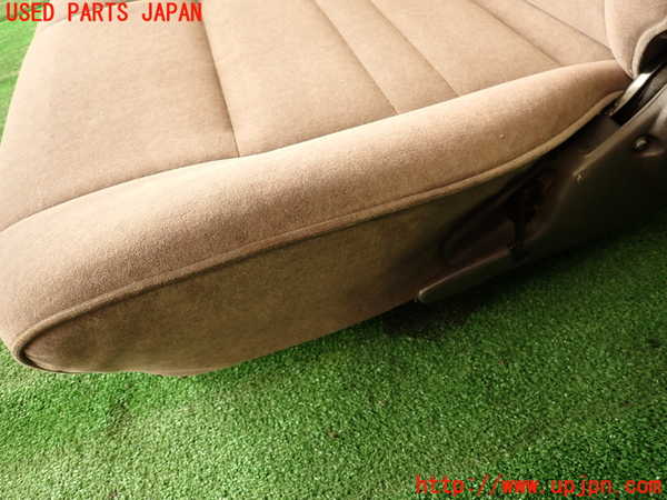 2UPJ-9229447065]ハイエースワゴン100系(KZH106W)助手席シート 中古_4