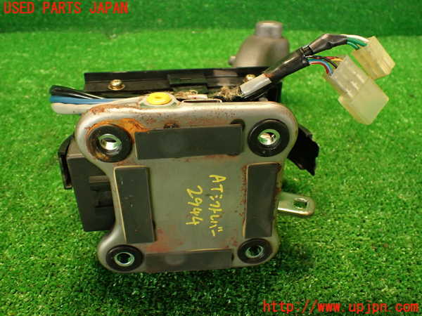 2UPJ-9229447555]ハイエースワゴン100系(KZH106W)ATシフトレバー 中古_5