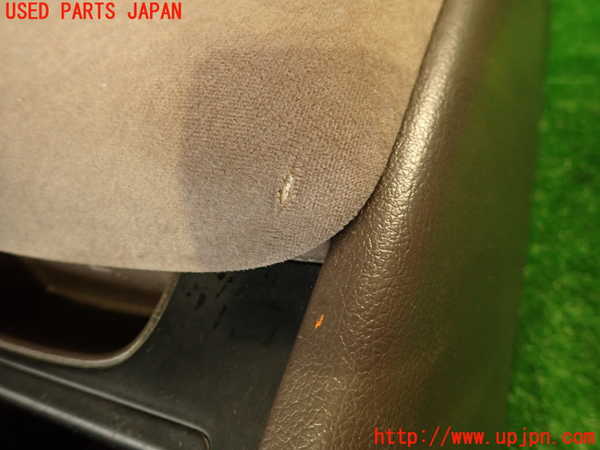 2UPJ-9229447540]ハイエースワゴン100系(KZH106W)センターコンソール 中古_2