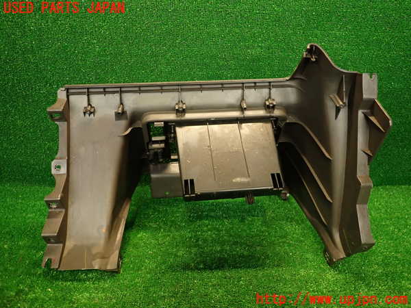 2UPJ-9229447549]ハイエースワゴン100系(KZH106W)コンソール 中古_5