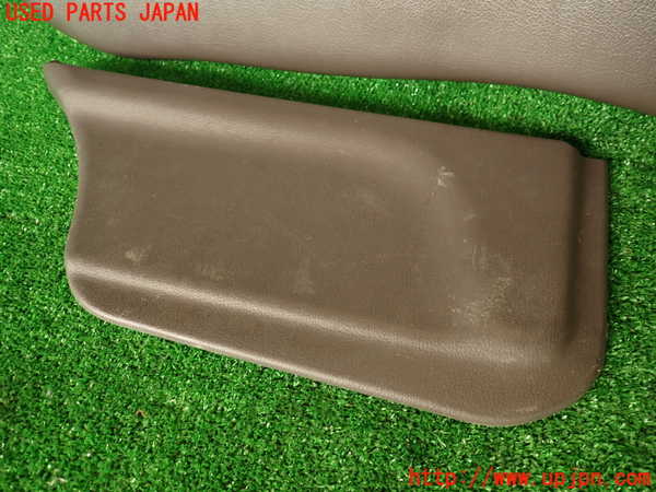 2UPJ-9229441264]ハイエースワゴン100系(KZH106W)左前ドア内張り 中古_2