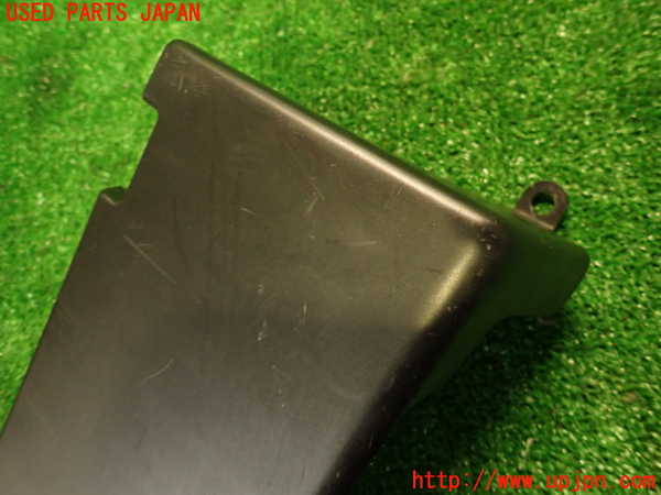 2UPJ-9229447693]ハイエースワゴン100系(KZH106W)内装トリム類3 中古_4