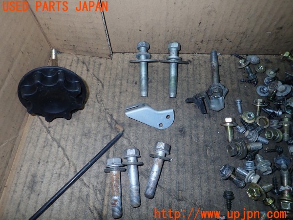 3UPJ=9229450720]ソアラ(JZZ31)ネジ・ナット・ステー類 セット ジャンク_2