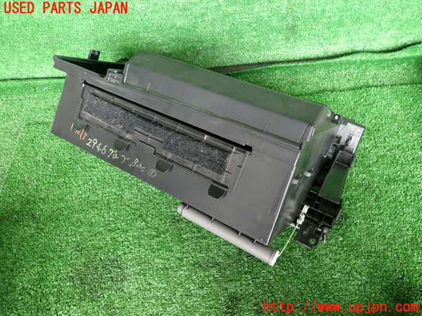2UPJ-9229467516]レクサス・IS F(USE20)グローブボックス1 中古_3