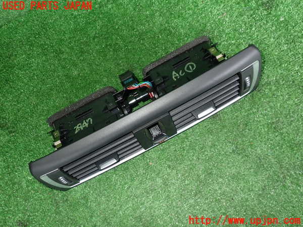 2UPJ-9229477526]BMW M2 クーペ(1H30)エアコン吹き出し口1 真中 中古_2