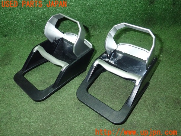 3UPJ=9229480631]プリウス(ZVW30)後期 社外ドリンクホルダー 中古_2