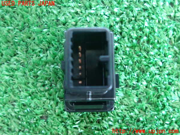 2UPJ-9229486307]プリウス(ZVW30)スイッチ2 (車両接近通報装置) 中古_4