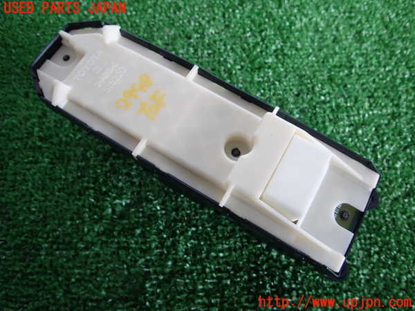 2UPJ-9229486240]プリウス(ZVW30)右前パワーウィンドウスイッチ 中古_2