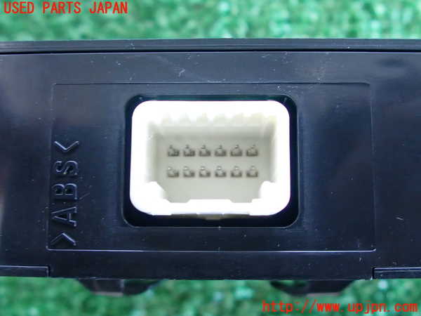 2UPJ-9229486147]プリウス(ZVW30)コンピューター2 (86572-47100) 中古_4