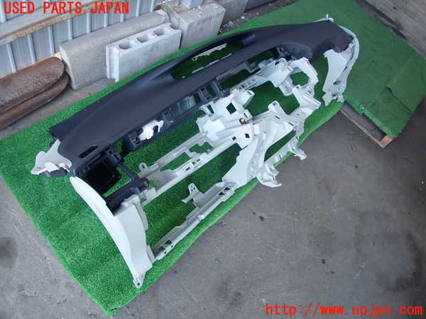 2UPJ-9229487505]プリウス(ZVW30)ダッシュボード 中古_2