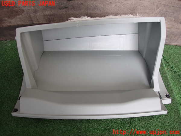 2UPJ-9229487517]プリウス(ZVW30)グローブボックス2 中古_2