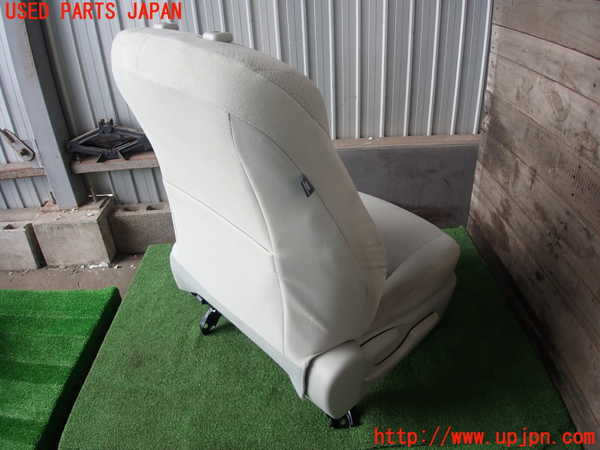2UPJ-9229487035]プリウス(ZVW30)運転席シート 中古_2
