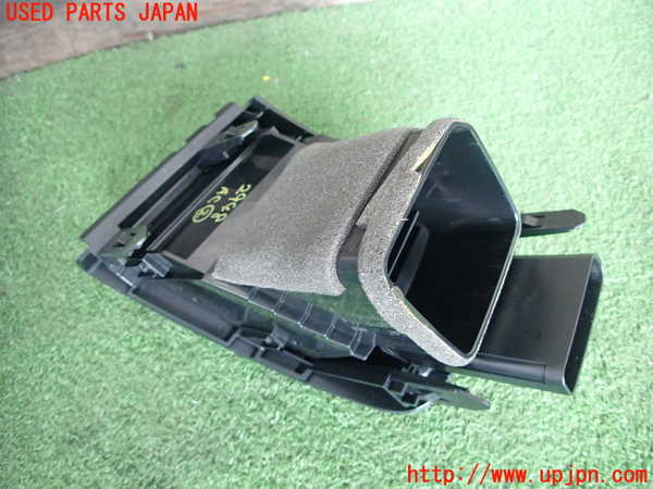 2UPJ-9229487527]プリウス(ZVW30)エアコン吹き出し口2 (右) 中古_3
