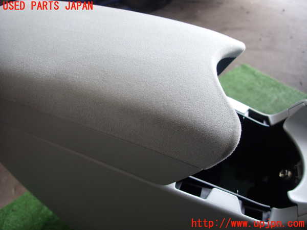2UPJ-9229487540]プリウス(ZVW30)センターコンソール 中古_5