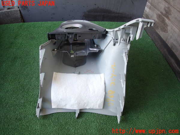 2UPJ-9229487549]プリウス(ZVW30)コンソール 中古_4