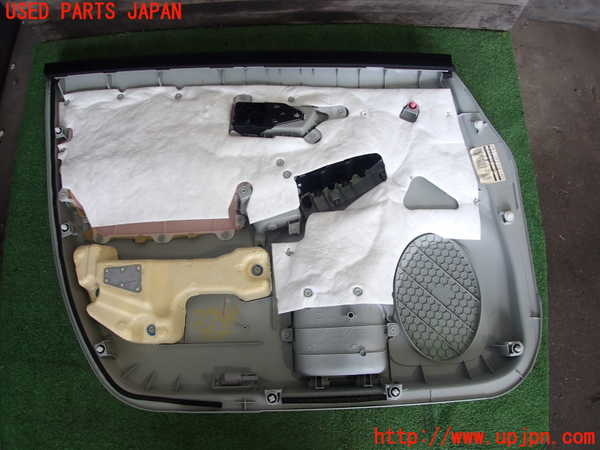 2UPJ-9229481234]プリウス(ZVW30)右前ドア内張り 中古_4