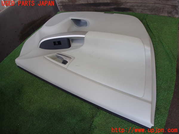 2UPJ-9229481264]プリウス(ZVW30)左前ドア内張り 中古_3
